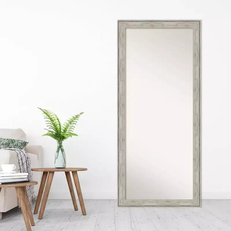 Miroir pleine longueur à poser ou à incliner, à cadre craquelé, 29 po x 65 po métallique - Amanti Art : cadre en polystyrène, fixation murale