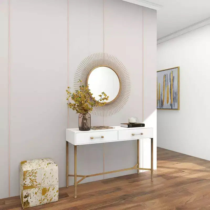 Miroir Mural Étoile 36" en Métal Doré - Olivia & May : Cadre en Fer, Aucun Assemblage Requis, Décoration Moderne