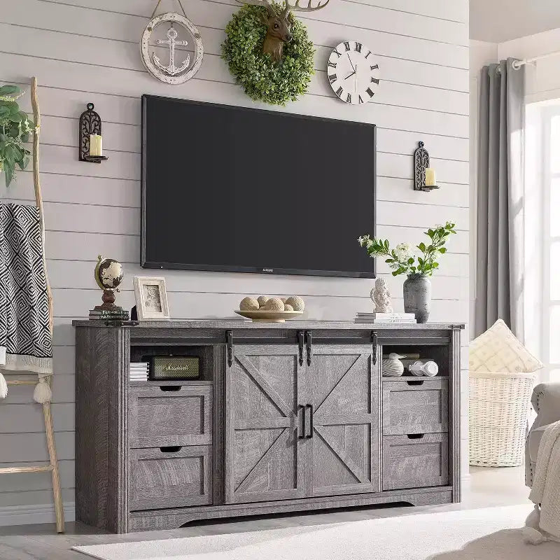 Meuble TV avec cheminée pour téléviseur de 80 pouces, meuble de divertissement style ferme de 32 pouces de haut avec tiroir, console média avec porte coulissante de style grange pour salon