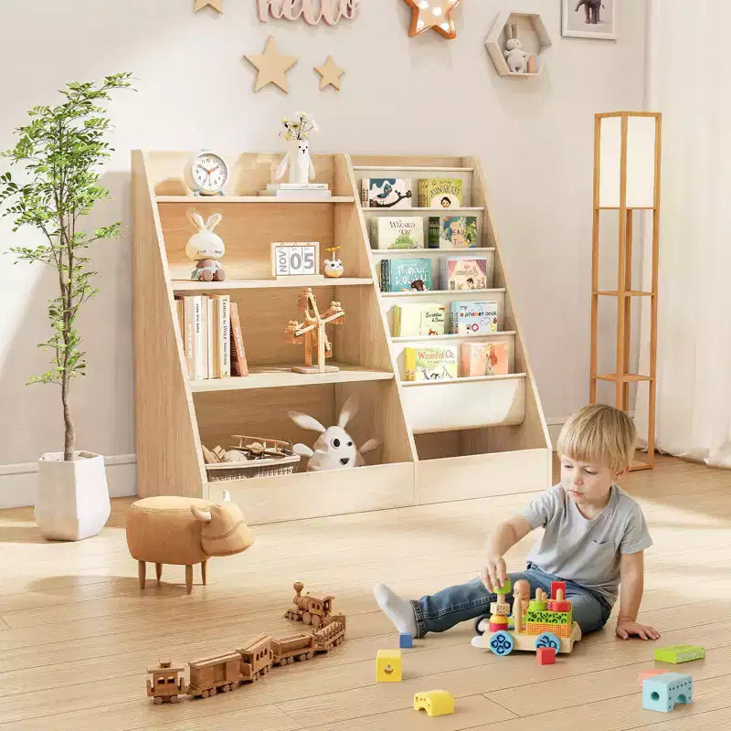 Étagère à Livres pour Enfants avec 5 Poches en Tissu et Rangement de Jouets, Organisateur en Bois avec Compartiment Inférieur Clôturé, Blanc, 80 cm