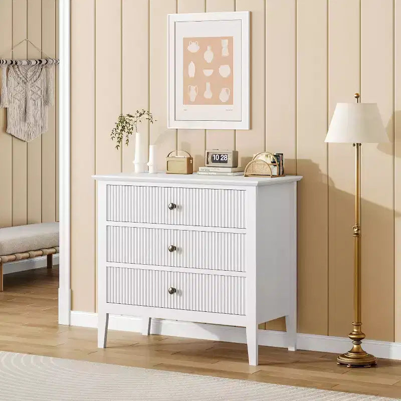 Commode à 3 tiroirs cannelée, Grande commode de chevet, Commode en bois moderne, Grand meuble de rangement peint pour placard, couloir, entrée, chambre à coucher