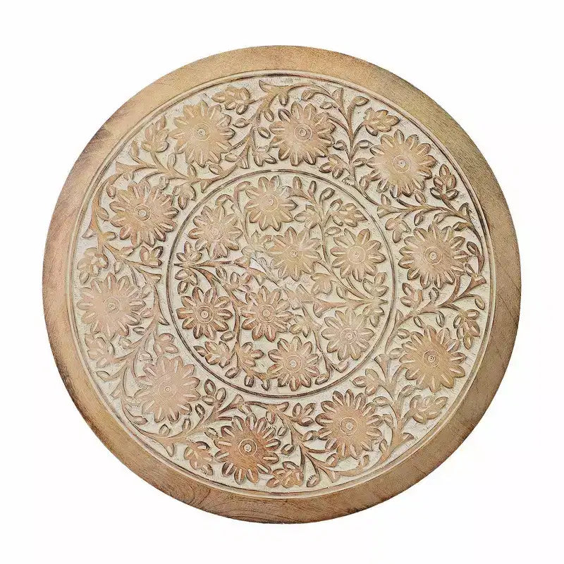 Table d'appoint Royal Hampton en bois de manguier sculpté avec plateau rond et piédestal