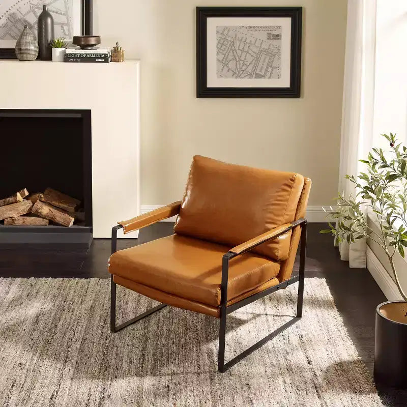 Chaise d'appoint Art Leon avec assise et dossier rembourrés en similicuir