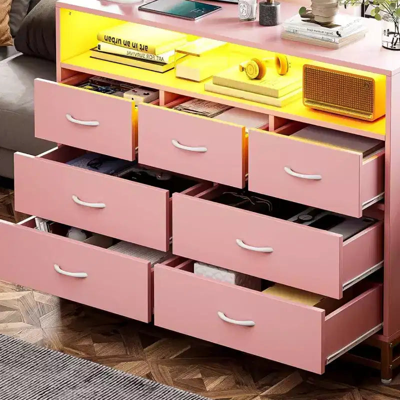 Zstar Commode moderne 7 tiroirs avec lumières LED et station de charge pour salon, couloir