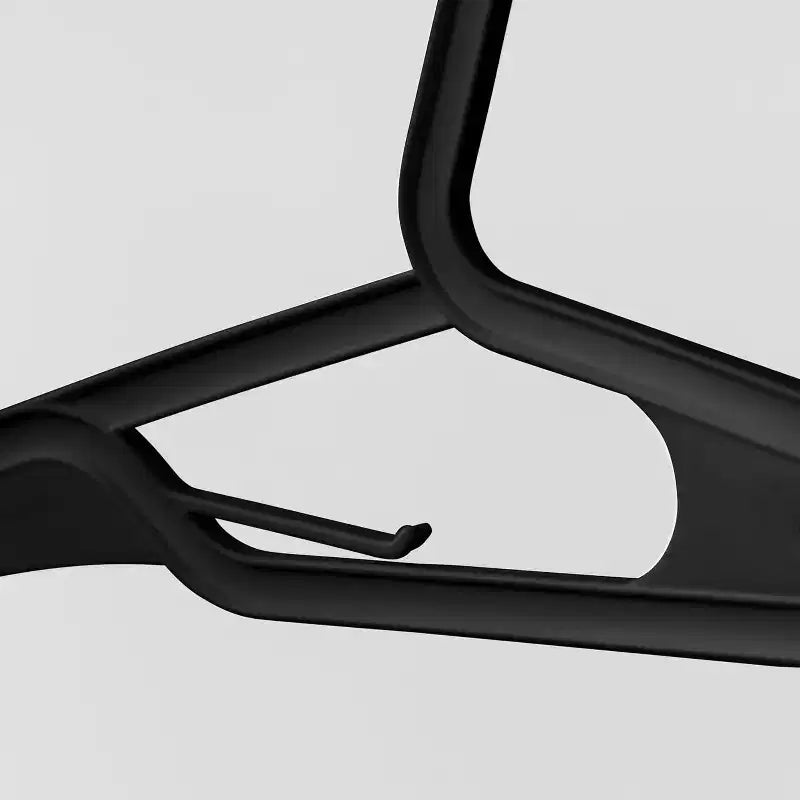 Cintres IRIS USA, cintres en plastique souple et durable avec encoches pour les épaules et crochets pour accessoires