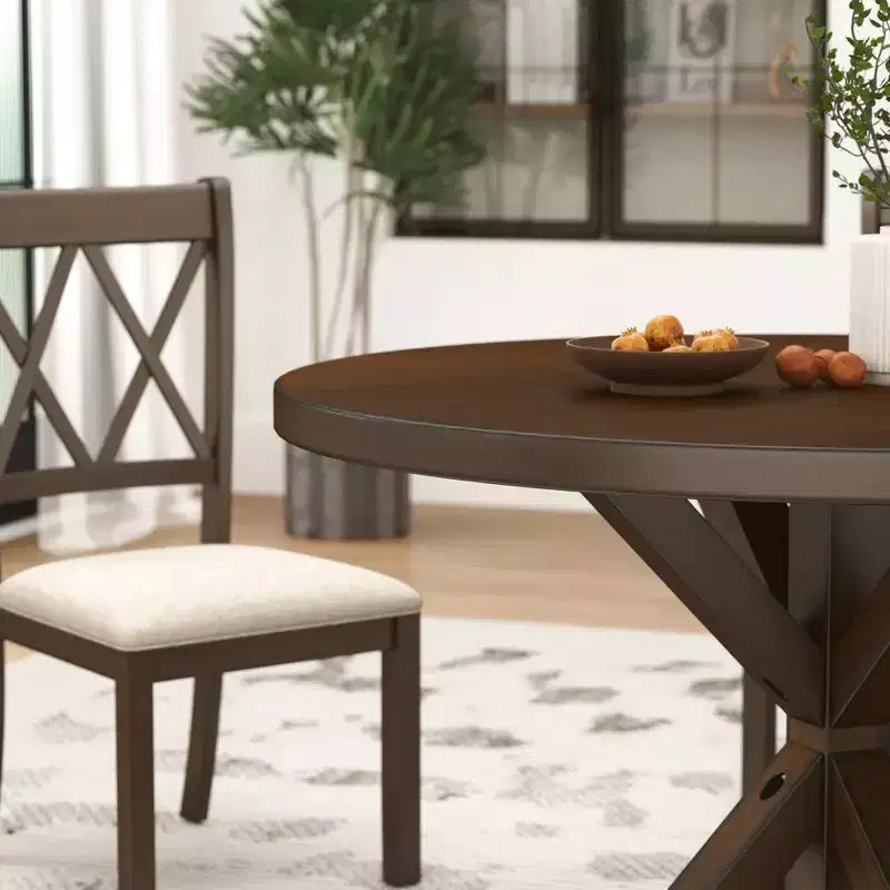 Table à manger Windvale avec piètement en croix