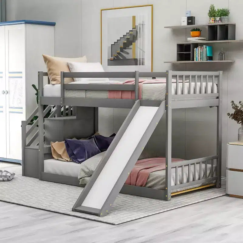 Lit superposé Okak Twin Over Twin au sol avec toboggan et escalier convertibles, lit superposé surélevé en bois de pin massif pour enfants, filles, garçons, facile à assembler