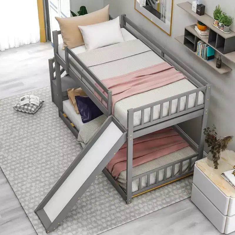 Lit superposé Okak Twin Over Twin au sol avec toboggan et escalier convertibles, lit superposé surélevé en bois de pin massif pour enfants, filles, garçons, facile à assembler
