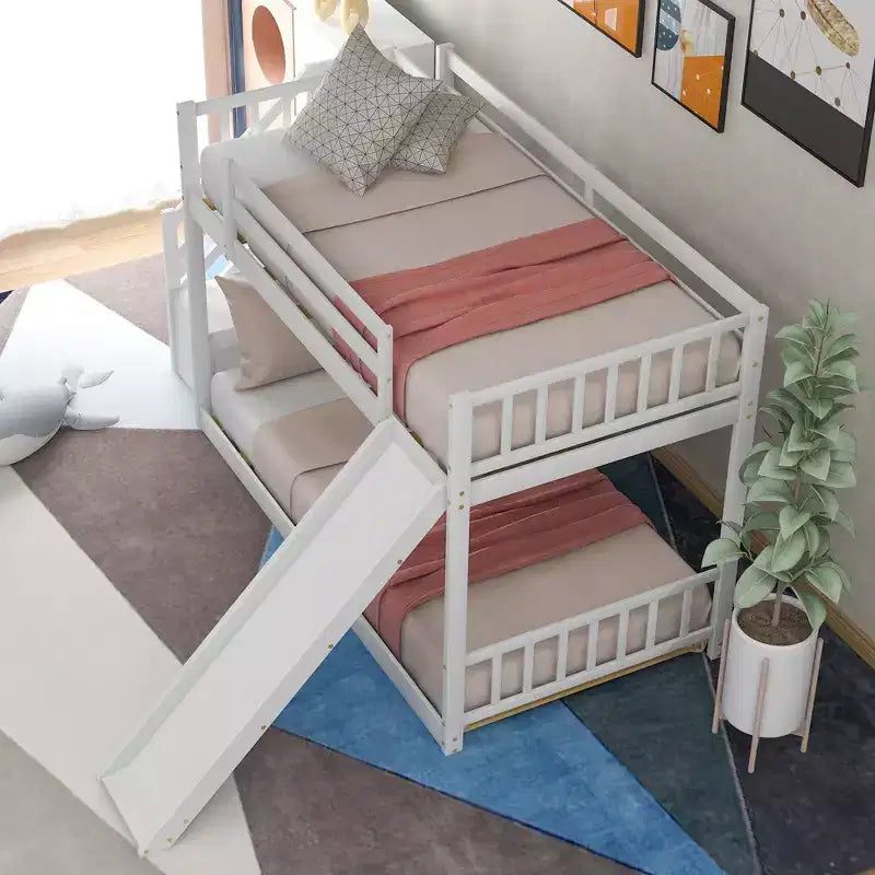 Lit superposé Okak Twin Over Twin au sol avec toboggan et escalier convertibles, lit superposé surélevé en bois de pin massif pour enfants, filles, garçons, facile à assembler