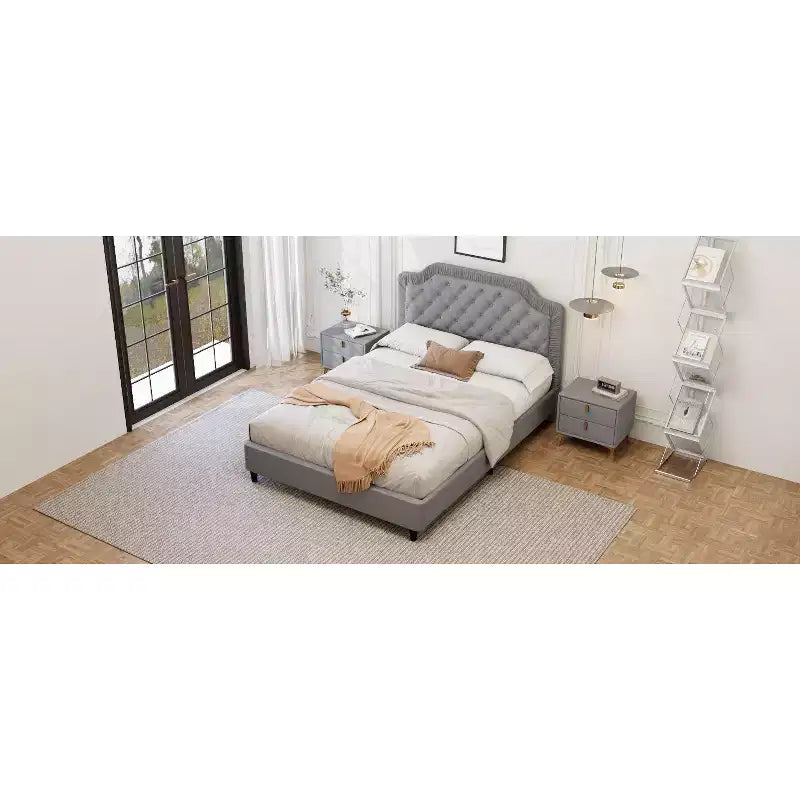 Cadre de lit plateforme en velours Okak Elegant, taille Full/Queen/King, avec tête de lit rembourrée et capitonnée, lattes en bois, ne nécessite pas de sommier tapissier, montage facile