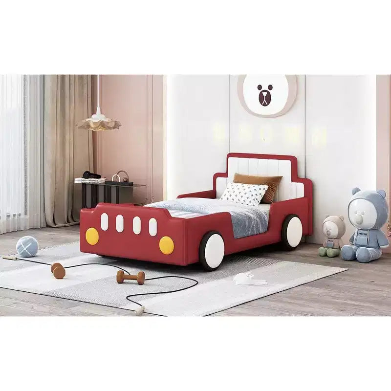Cadre de lit double Okak avec roulettes, tête de lit rembourrée, lit en forme de voiture avec barrières de sécurité pour enfants, lattes en bois solides, assemblage facile