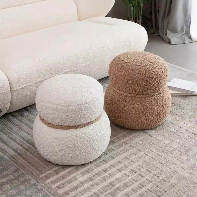 Okak Mignon Banc Ottoman Tabouret Bonhomme de Neige avec Coussin en Peluche Repose-Pieds pour Canapé, Salon, Entrée, Chambre à Coucher, Pied de Lit