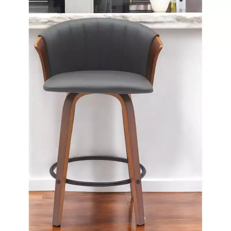 Chaise de bar pivotante HomeRoots 26, hauteur comptoir, en similicuir gris et marron avec pieds en bois massif