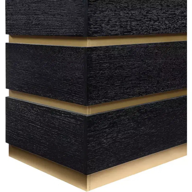 Meridian Furniture, Table de chevet Zaylan noire