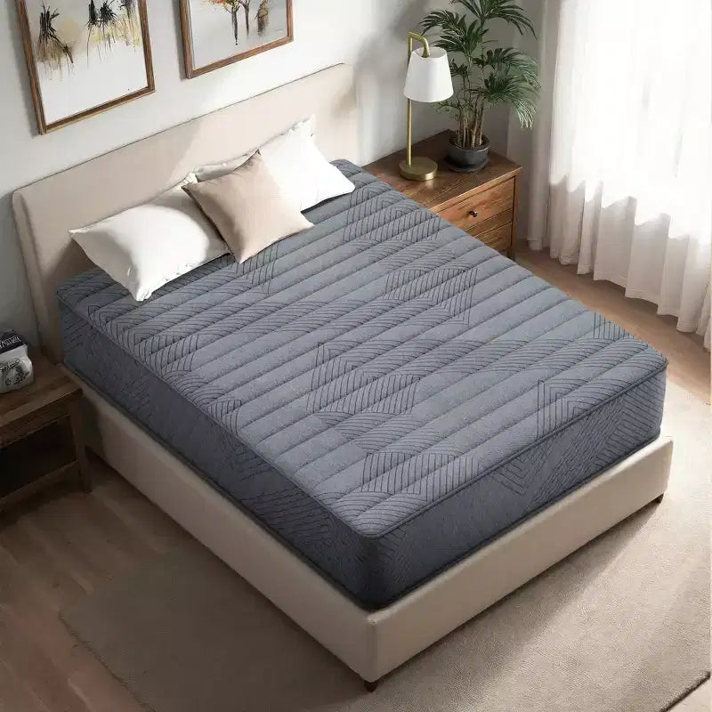Matelas hybride Swedrea en mousse à mémoire de forme à refroidissement moyen noir