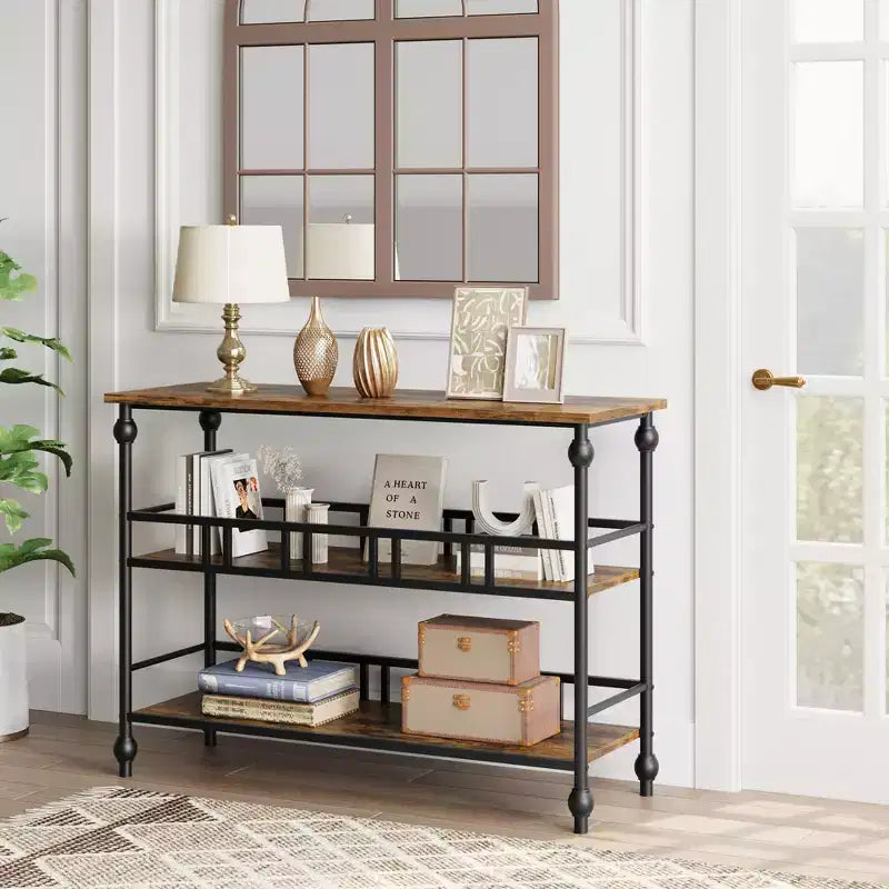 Console 43, Table d'entrée industrielle à 3 niveaux, Table de canapé étroite avec étagères