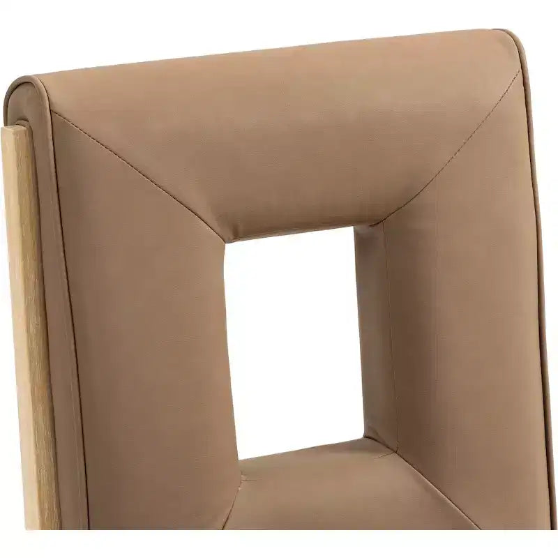 Meridian Furniture, Chaise de salle à manger Gwendolyn en cuir végétalien, lot de 2
