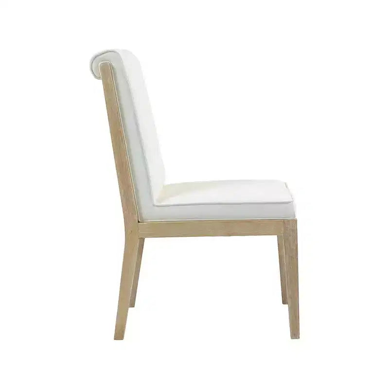 Meridian Furniture, Chaise de salle à manger Gwendolyn en cuir végétalien, lot de 2