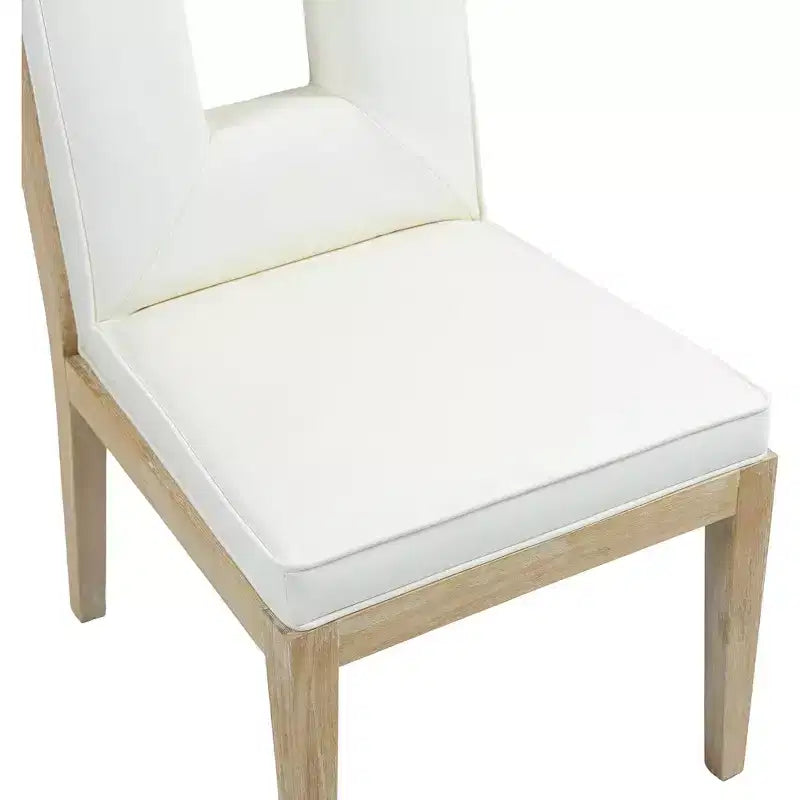 Meridian Furniture, Chaise de salle à manger Gwendolyn en cuir végétalien, lot de 2
