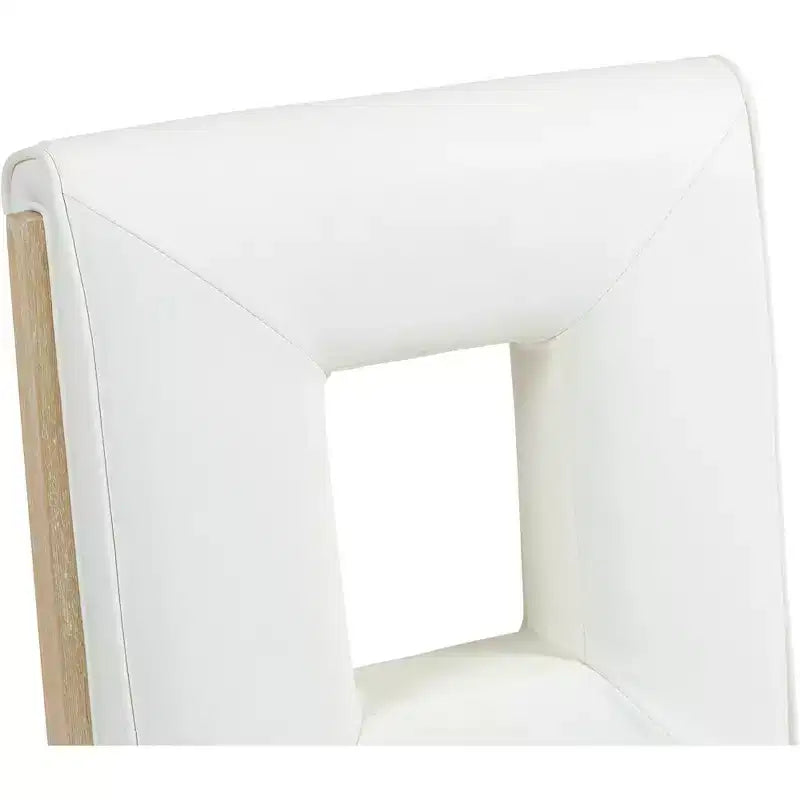 Meridian Furniture, Chaise de salle à manger Gwendolyn en cuir végétalien, lot de 2