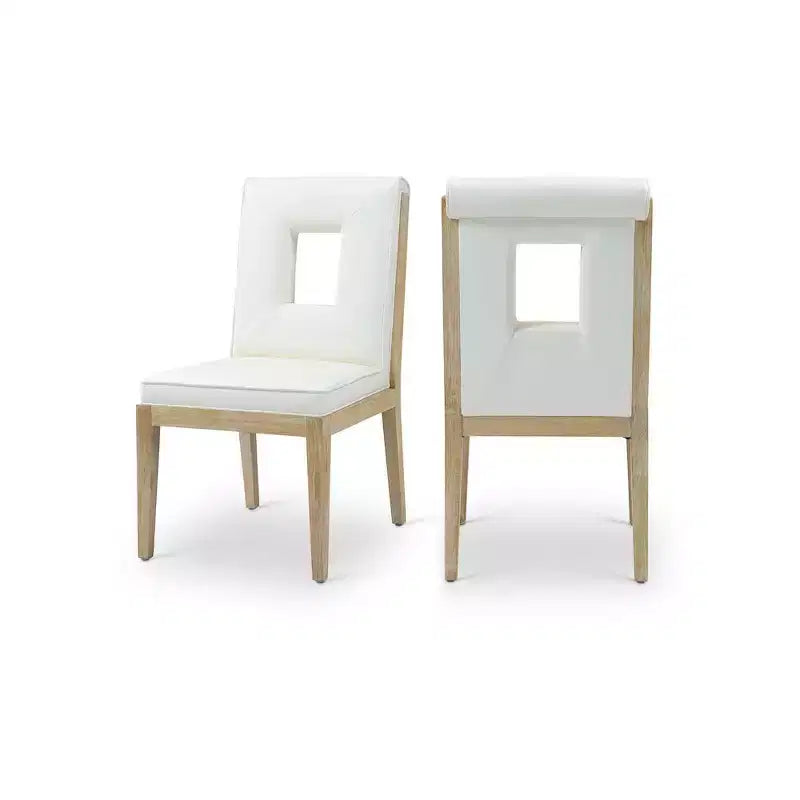 Meridian Furniture, Chaise de salle à manger Gwendolyn en cuir végétalien, lot de 2