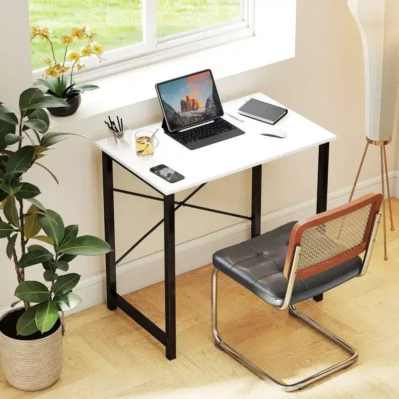 JIONJOY Petit bureau d'ordinateur 32" – Table d'écriture de bureau renforcée en forme de X, style moderne et simple