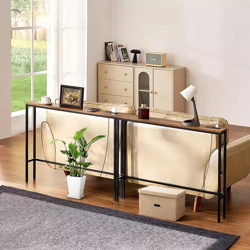 VEVOR Table Console Étroite, Lot de 2 Tables d'Appoint Derrière le Canapé avec Prises de Courant, Table d'Entrée Longue à 1 Niveau, Table de Canapé Étroite avec Cadre en Métal, Noir