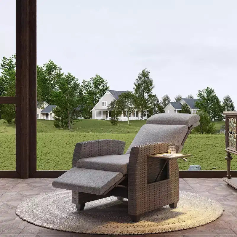 Fauteuil de relaxation d'extérieur avec dossier et repose-pieds réglables, chaise longue inclinable en résine tressée avec tablette relevable, pompe à air, 155° à plat