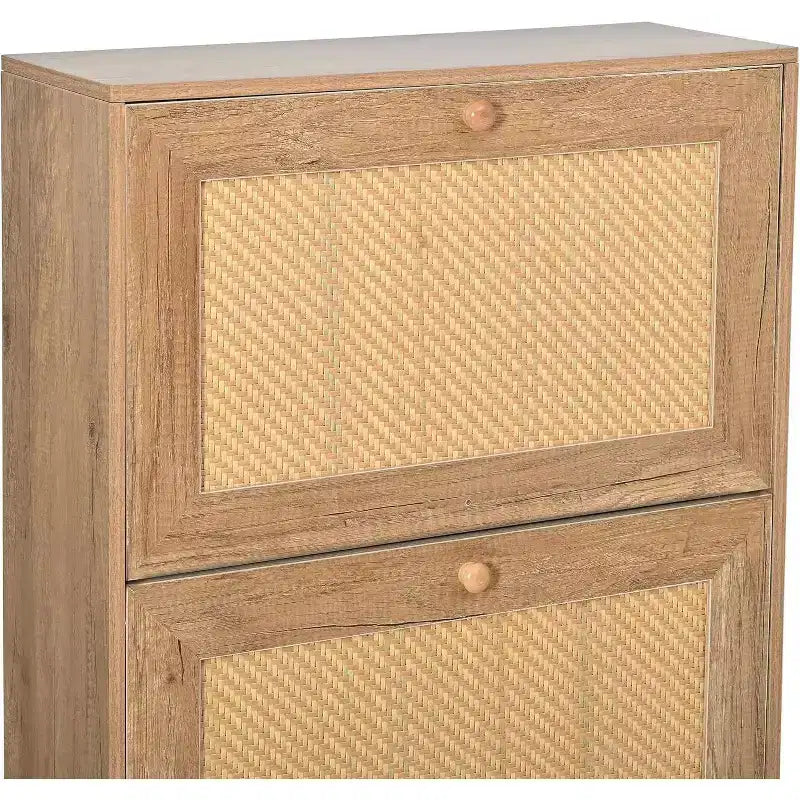 Meuble à chaussures en rotin naturel Acekool, organisateur de chaussures d'entrée à 3 niveaux et 6 compartiments, poignée en bois et base en métal mat, 26,6x9,4x48,2