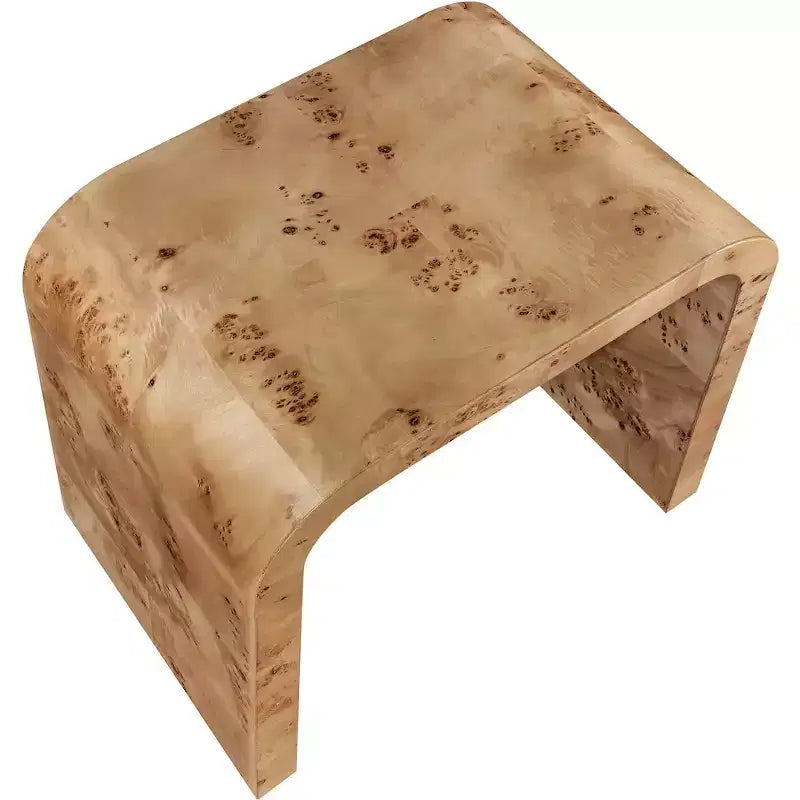 Meridian Furniture, Table d'appoint Cresthill en frêne naturel