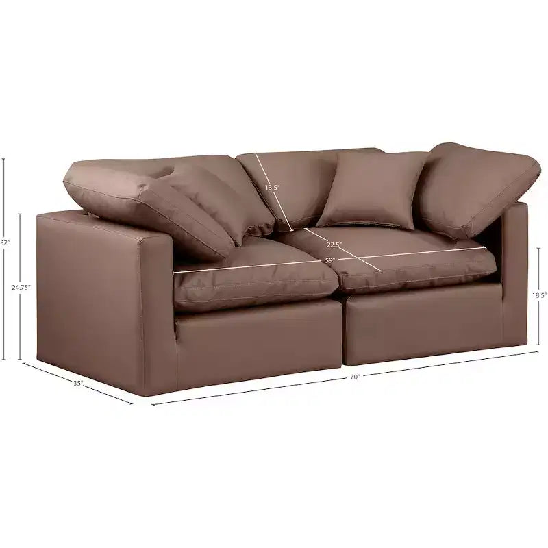 Meridian Furniture, Canapé modulaire en cuir vegan Indulge