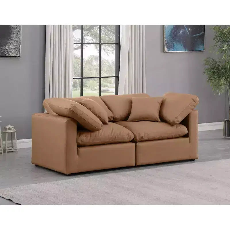 Meridian Furniture, Canapé modulaire en cuir vegan Indulge