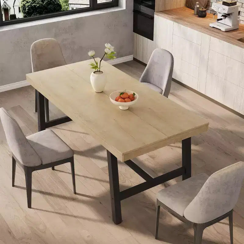 Grande table à manger rustique en bois de 63 po pour 6 personnes, table de cuisine rectangulaire de style industriel avec pieds robustes en métal noir pour le salon et la salle à manger