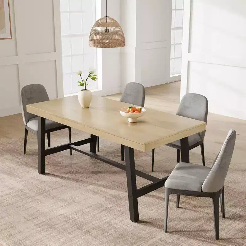 Grande table à manger rustique en bois de 63 po pour 6 personnes, table de cuisine rectangulaire de style industriel avec pieds robustes en métal noir pour le salon et la salle à manger