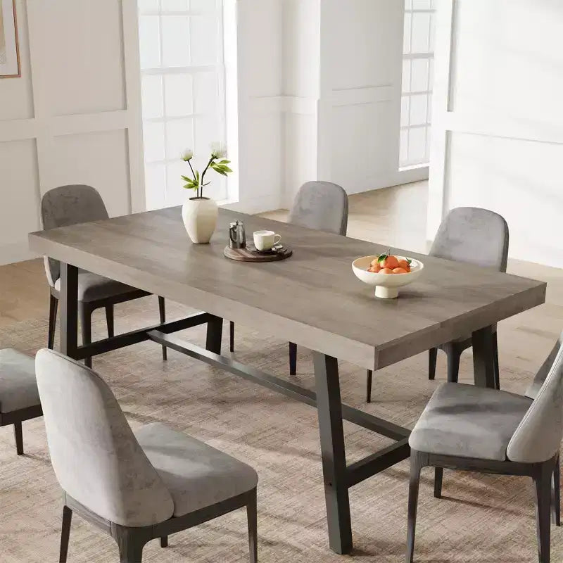 Grande table à manger rustique en bois de 63 po pour 6 personnes, table de cuisine rectangulaire de style industriel avec pieds robustes en métal noir pour le salon et la salle à manger