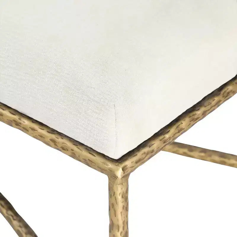 Meridian Furniture, Banc en tissu chenille Valley