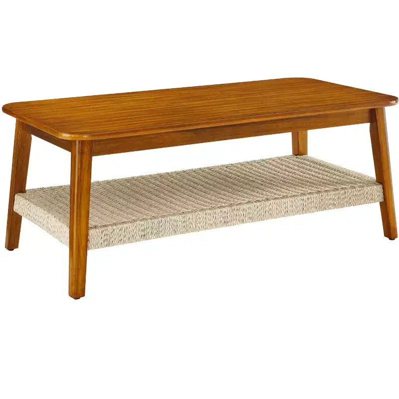 Table basse GDFStudio Ramsay en hévéa de style milieu de siècle avec étagère en rotin tressé