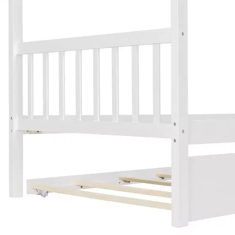 Lit cabane en bois double Whisen avec lit gigogne double