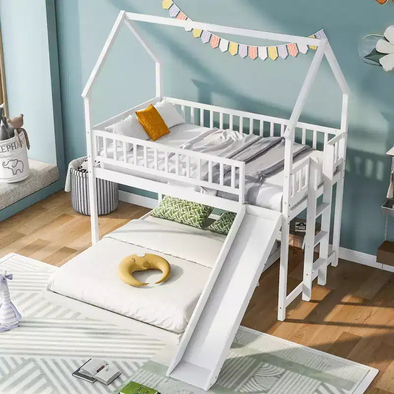 Lit superposé cabane jumeau sur grand avec échelle intégrée et toboggan, cadre de lit superposé en bois avec garde-corps pleine longueur pour chambre de filles et de garçons
