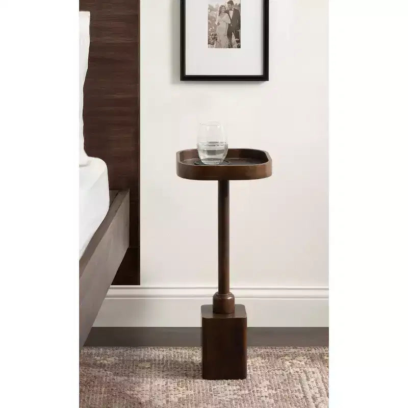 Table d'appoint Woodrow Square par Kate and Laurel
