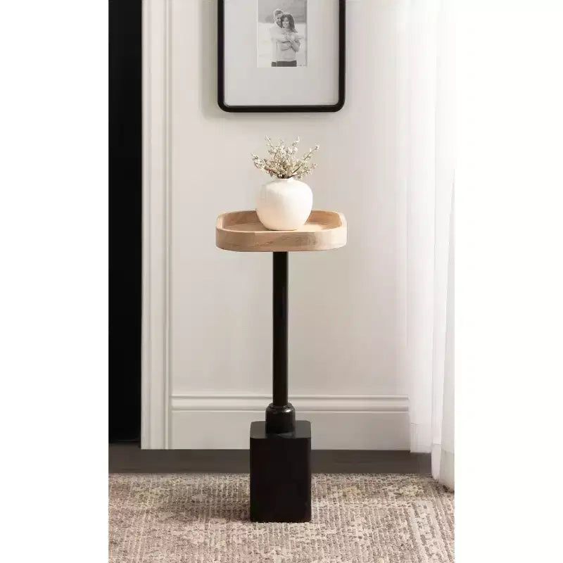 Table d'appoint Woodrow Square par Kate and Laurel