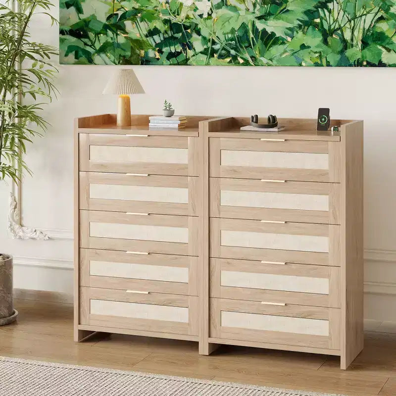 Commode Bohème en Rotin 5 Tiroirs, Meuble de Rangement Tissé de 117 cm de Haut, Table de Chevet Armoire de Rangement pour Vêtements
