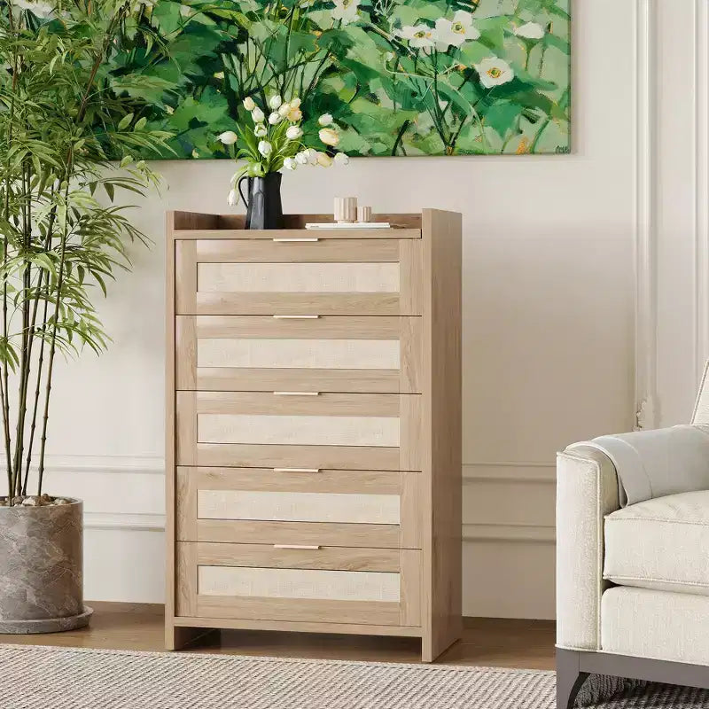 Commode Bohème en Rotin 5 Tiroirs, Meuble de Rangement Tissé de 117 cm de Haut, Table de Chevet Armoire de Rangement pour Vêtements
