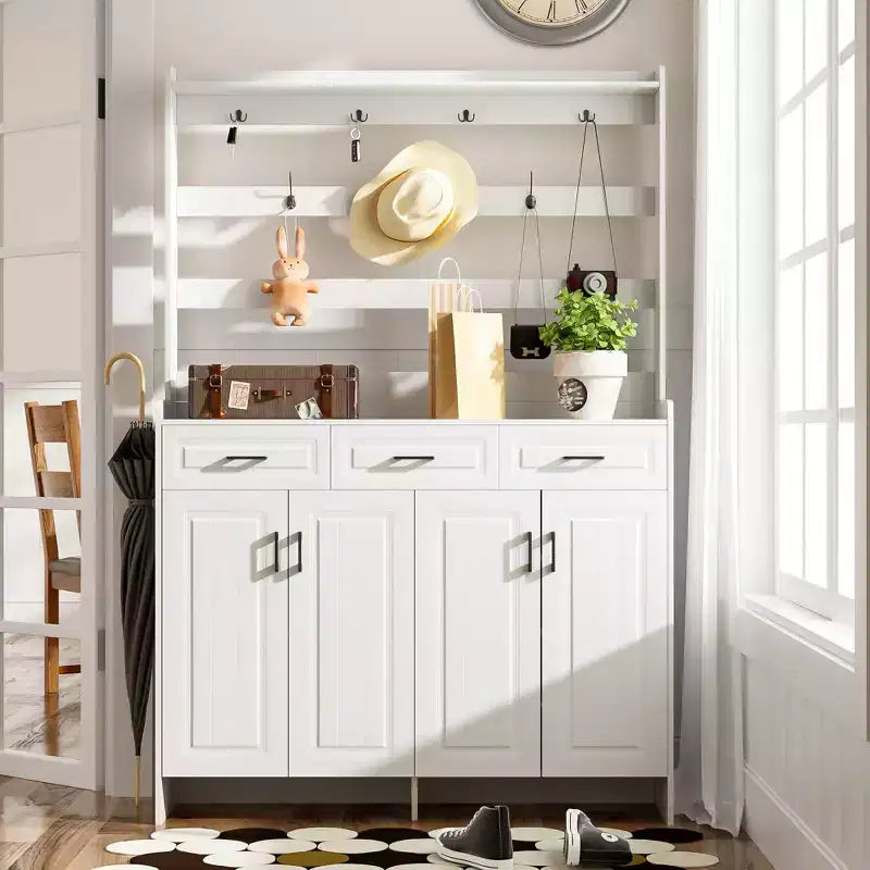 Meuble à chaussures Okak, armoire à chaussures avec quatre portes et porte-manteau, 3 tiroirs, 8 étagères, organisateur de chaussures pour couloir, entrée, salon