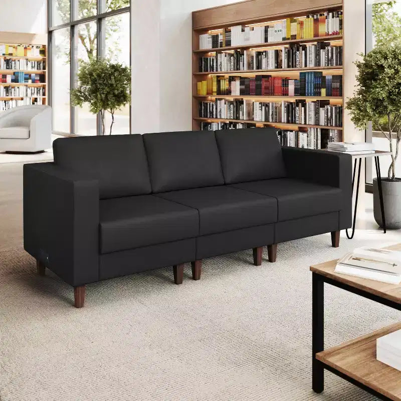 Flash Furniture HERCULES Artemis Canapé de réception rembourré avec 4 prises de courant alternatif/2 ports USB/2 ports USB-C et pieds en bois de noyer avec patins réglables