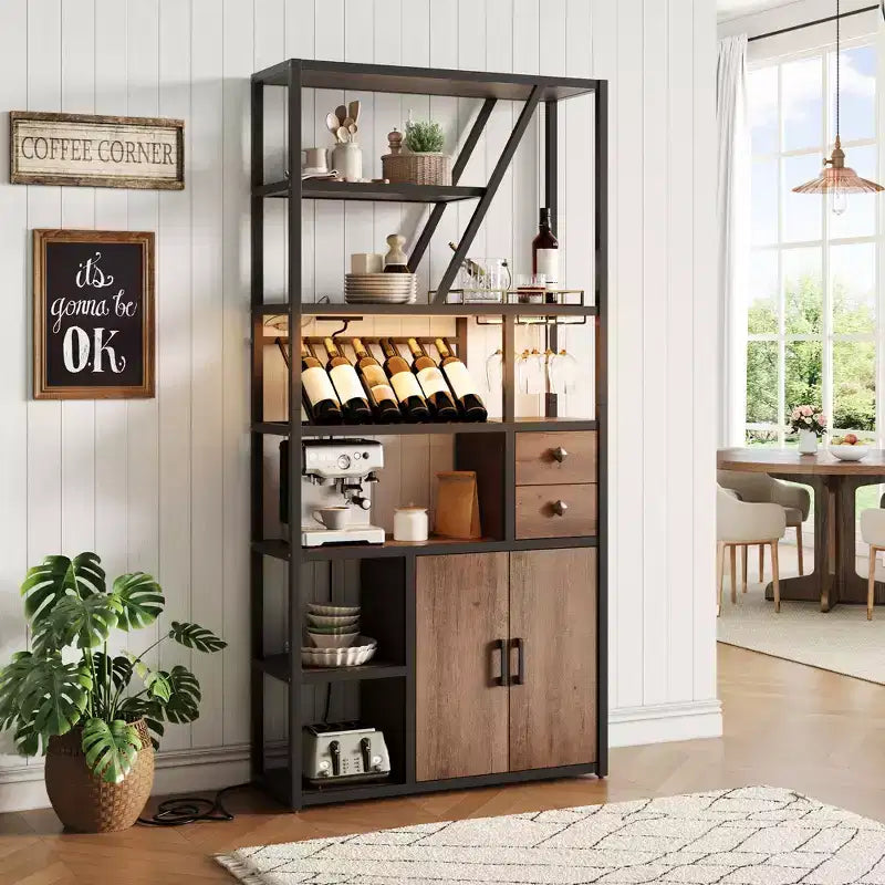 Armoire de bar haute de 71,2 po avec lumières DEL, prises de courant et porte-verres pour salon