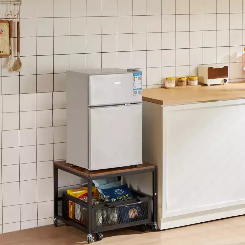 Support de Mini-Réfrigérateur VEVOR avec Rangement, Table pour Mini-Réfrigérateur 90 kg avec Chariot de Rangement Mobile et Roues Pivotantes, Support de Réfrigérateur à Boissons, Marron Clair