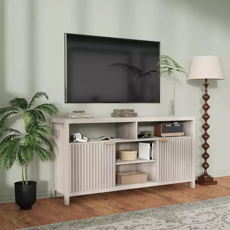 Meuble TV cannelé Acekool pour téléviseurs de 65 pouces, console multimédia moderne du milieu du siècle avec étagères réglables, meuble TV fin de style campagnard