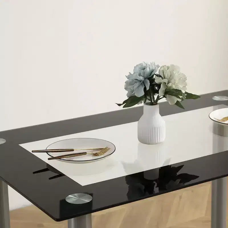 Ensemble de salle à manger Vasken 4 pieds et 4 personnes avec plateau en verre