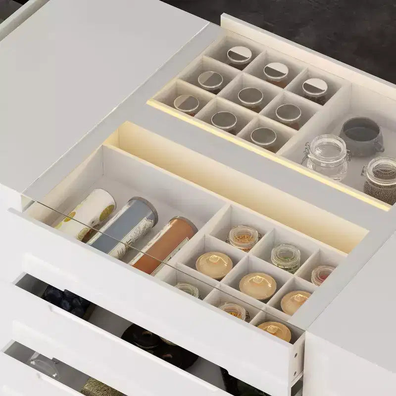 Desserte îlot de cuisine multifonctionnelle Famapy avec finition brillante : tiroirs spacieux, éclairage LED intégré, rangement organisé. Optimisez l'espace.